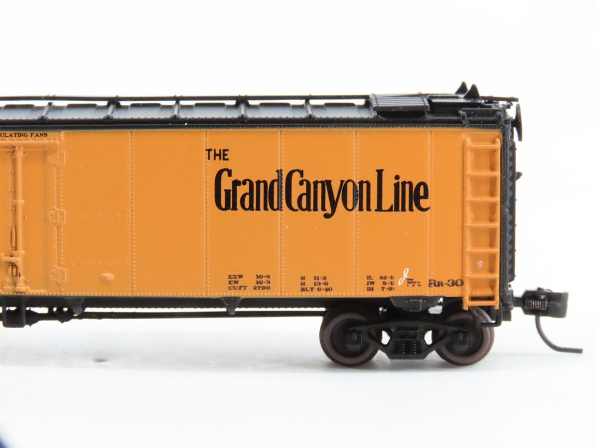 N Scale Athearn 23957 SFRD Santa Fe Grand Canyon 50&#39; Reefer #37361 w/ Graffiti