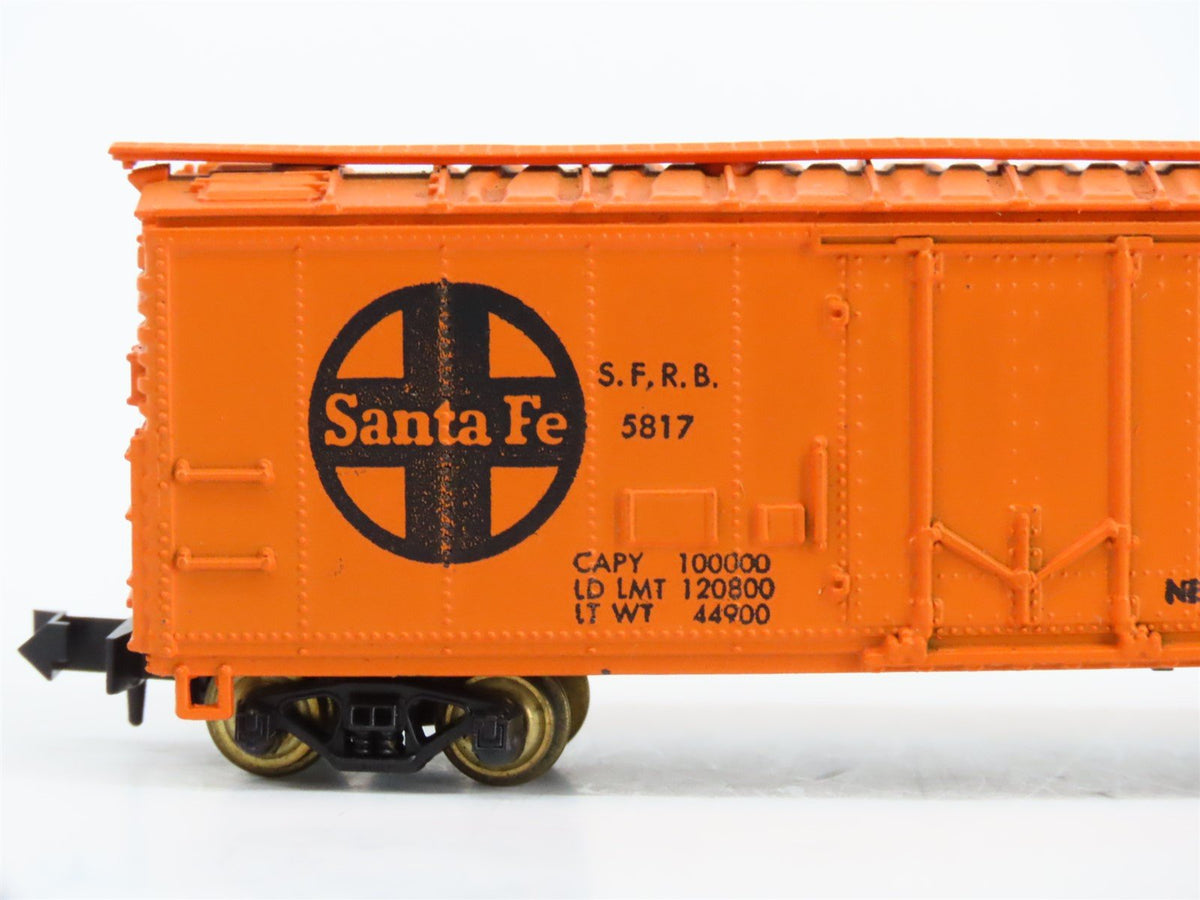 N Scale Con-Cor SFRB Santa Fe Single Plug Door Box Car #5817