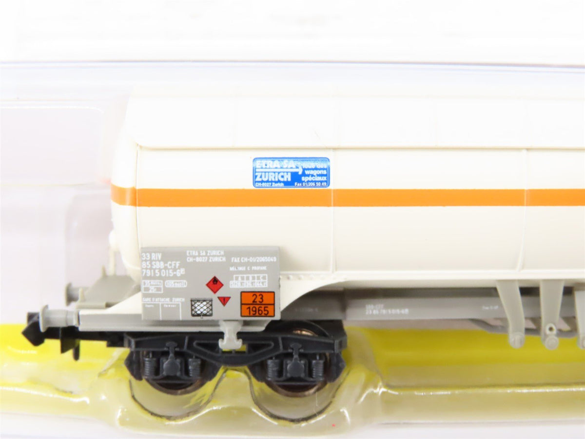 N Scale Trix 15197 SBB CFF FFS Swiss Federal Gas Tankcar #015-6
