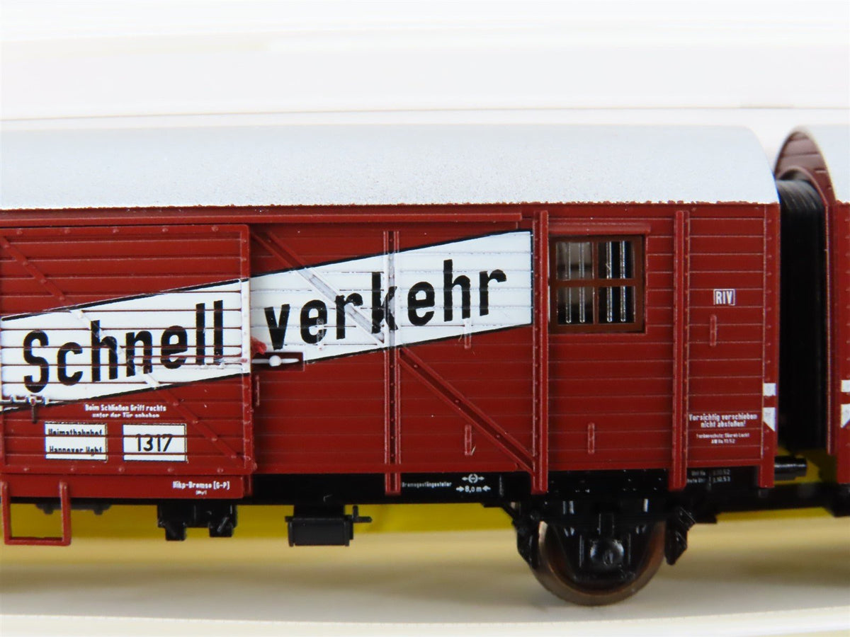 N Scale Trix 15111 Stuckgut Schell Verkehr Covered Wagon 2-Pack