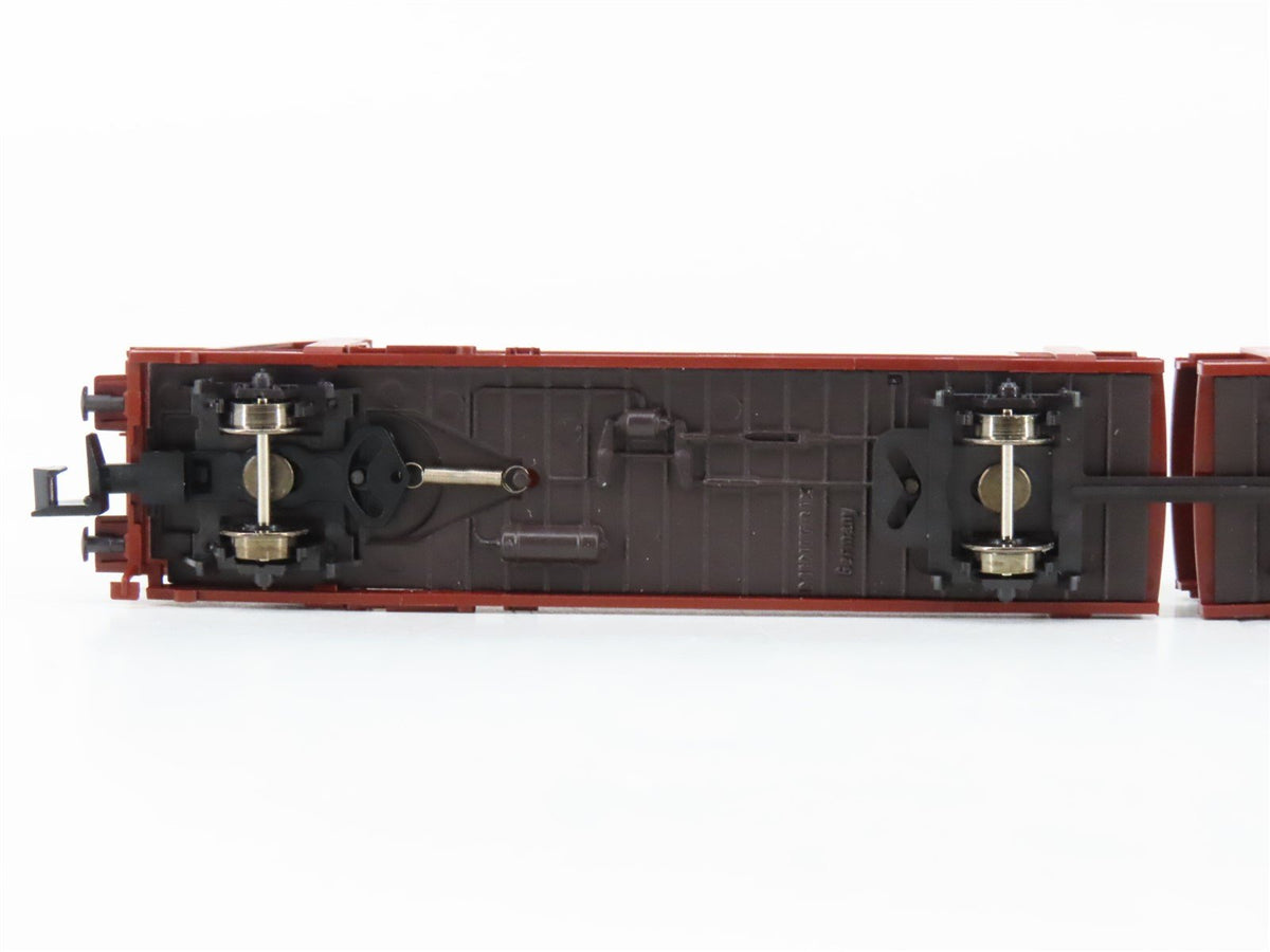 N Scale Trix 15207 RIV DB Railway Double-Deck Autocarrier 2-Pack w/Cars