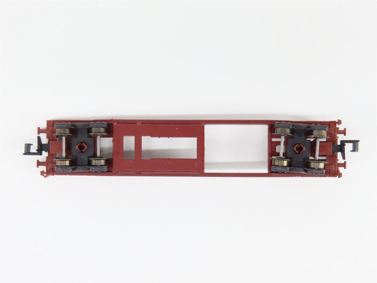 N Scale Trix 15043 DB Deutsche Bahn Flatcar 4-Pack w/Containers &amp; Trailers