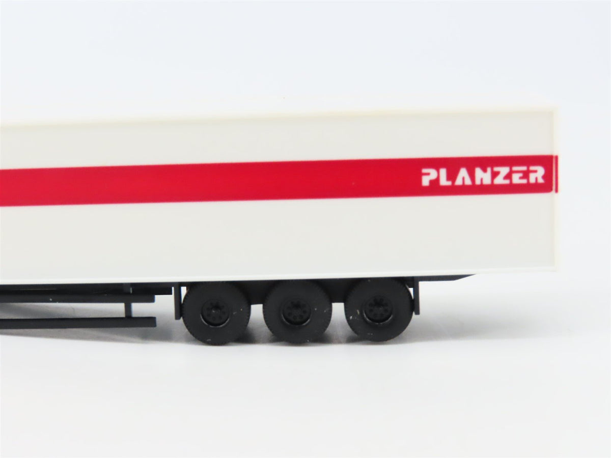 N Scale Trix 15045 SBB-CFF Railway Flatcar 3-Pack w/Containers &amp; Trailers