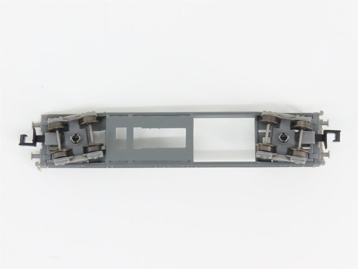 N Scale Trix 15045 SBB-CFF Railway Flatcar 3-Pack w/Containers &amp; Trailers