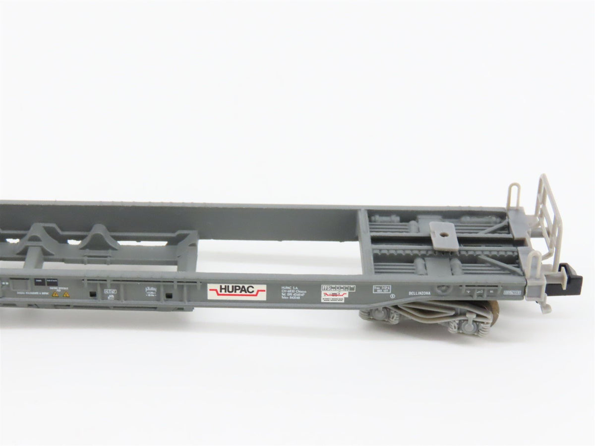 N Scale Trix 15045 SBB-CFF Railway Flatcar 3-Pack w/Containers &amp; Trailers