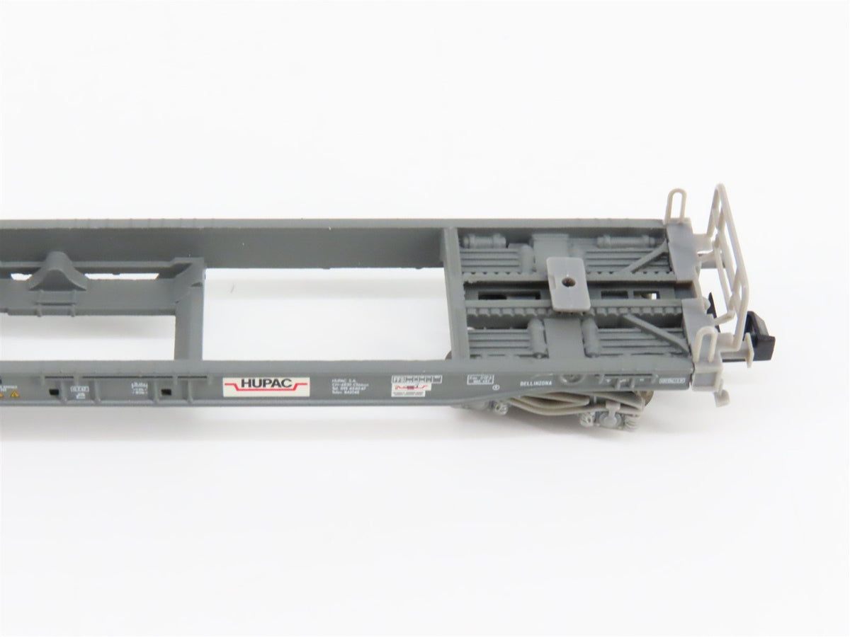N Scale Trix 15045 SBB-CFF Railway Flatcar 3-Pack w/Containers &amp; Trailers