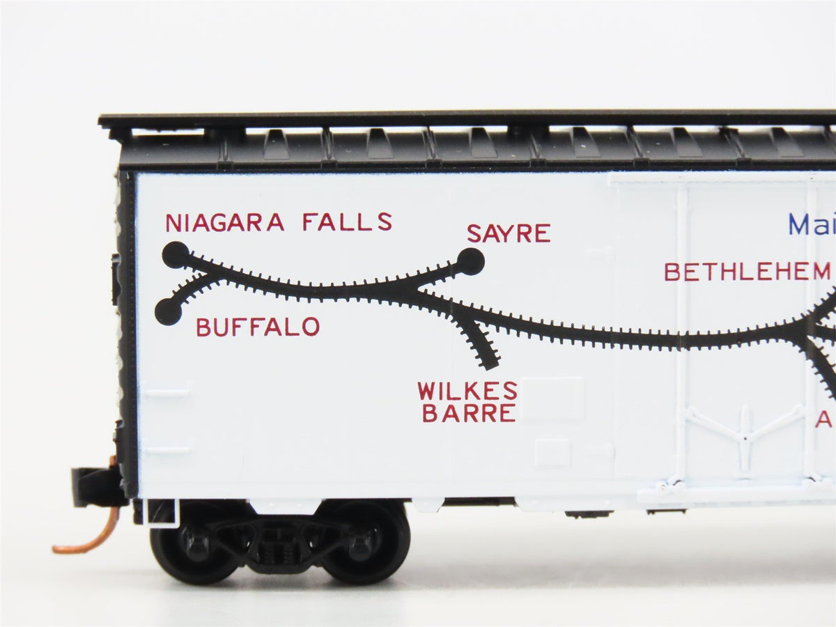 N Micro-Trains MTL NSE 11-01 LV Mainline of Lehigh Valley 40&#39; Standard Boxcar