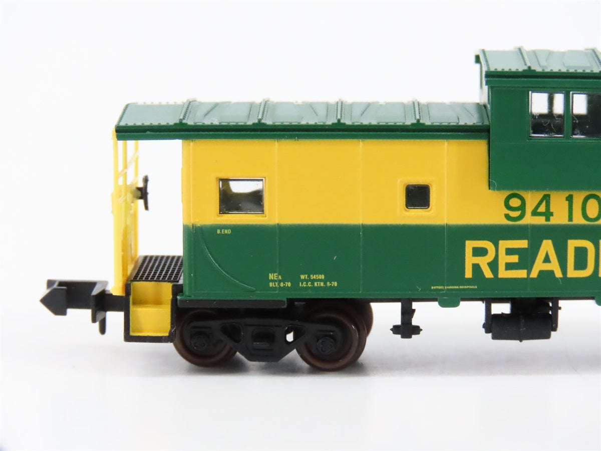N Scale Atlas 30301 RDG Reading Extended Vision Caboose #94104