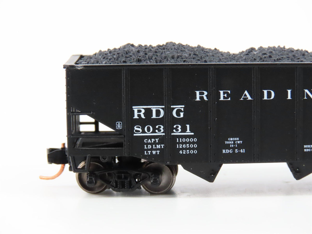 N Scale Atlas 41122 RDG Reading 55-Ton 2-Bay Fishbelly Hopper #80331 w/Coal Load