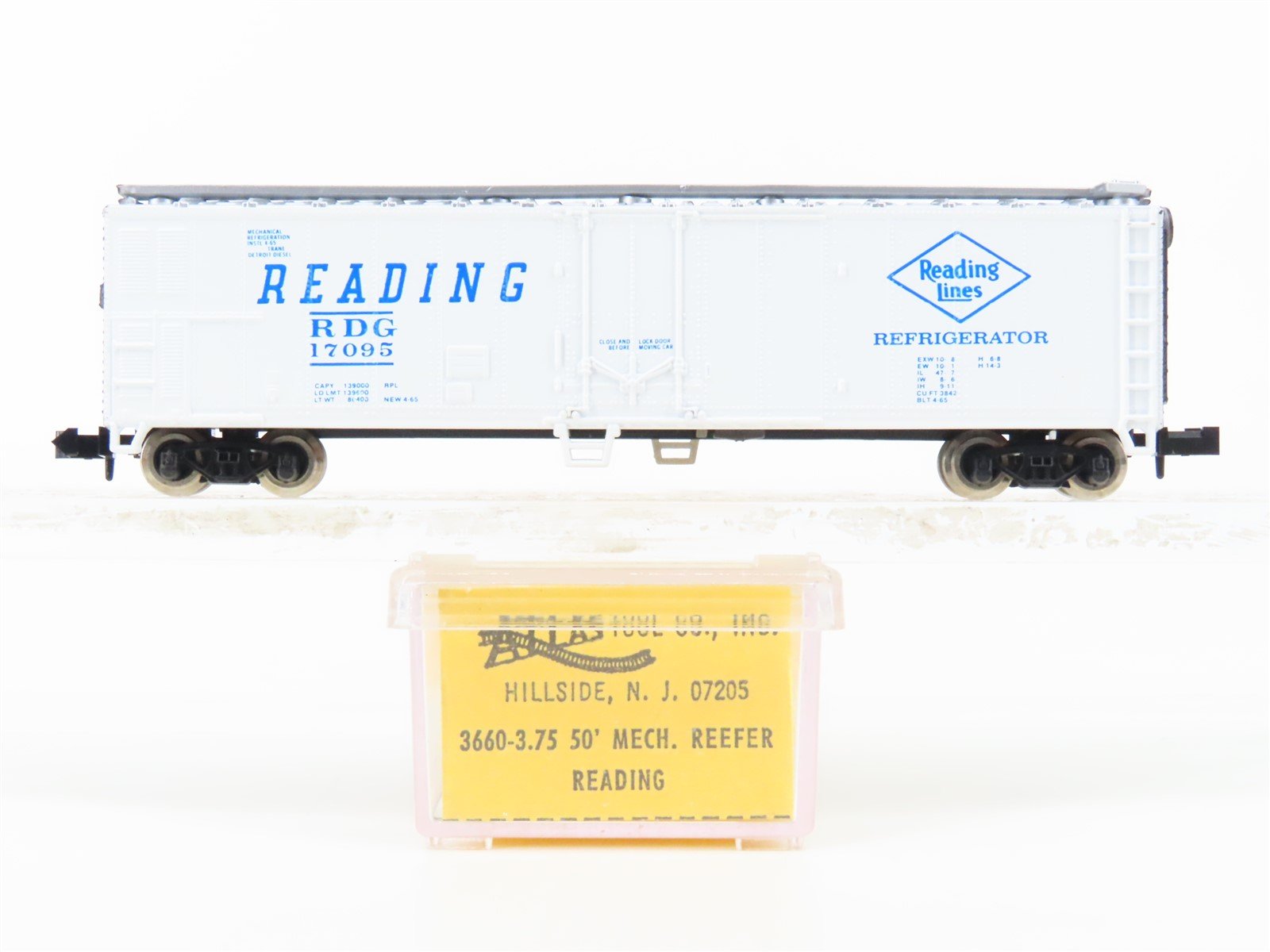 N Scale Atlas 3660 RDG Reading 50' Mech Reefer Car #17095