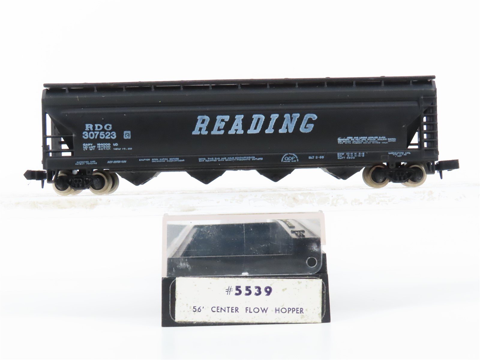 N Scale Bachmann 5539 RDG Reading 4-Bay Covered Hopper #307523