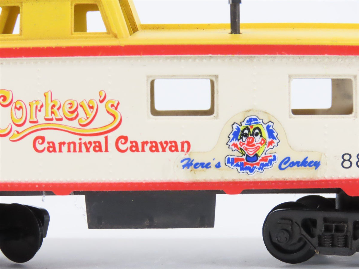 HO Scale IHC/MEHANO Corkey&#39;s Carnival Caravan C-Liner Diesel Freight Train Set