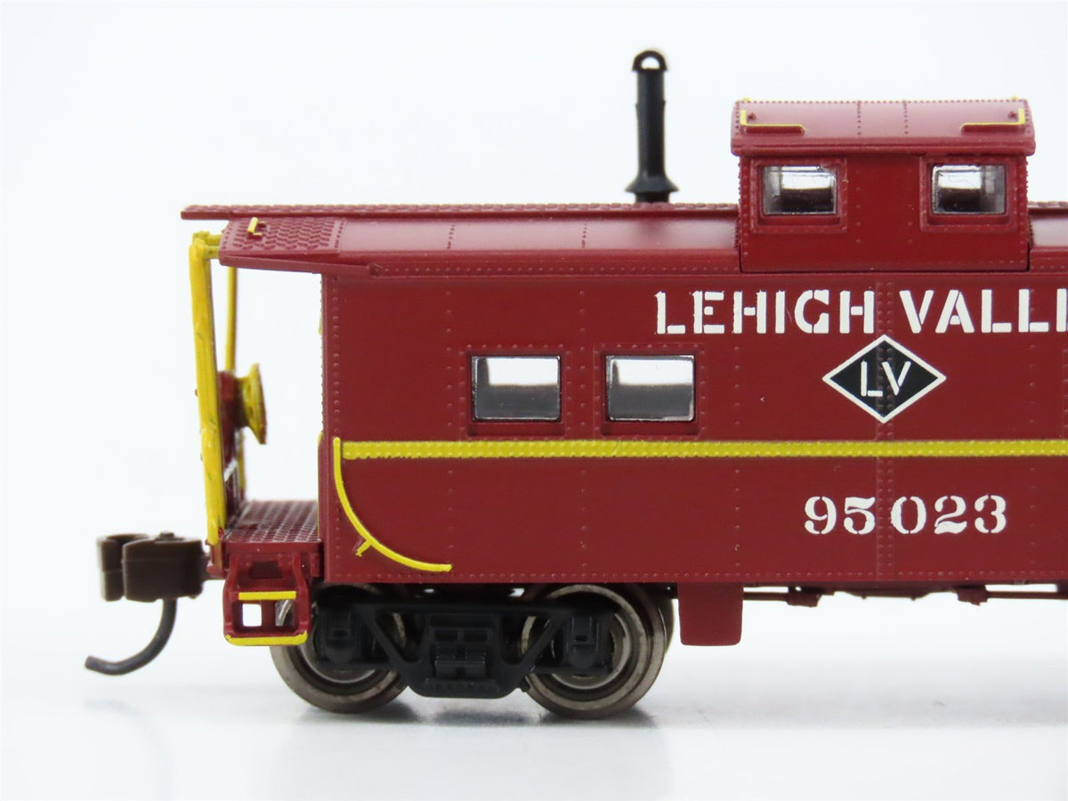 N Scale Bachmann 16852 LV Lehigh Valley Northeast Steel Caboose #95023