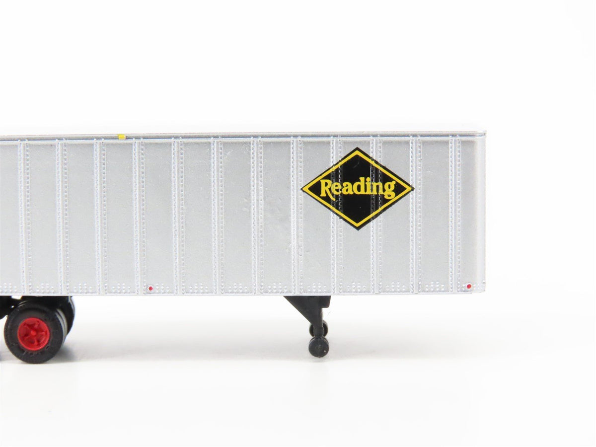 N Scale Bachmann 16754 RDG Reading Piggy Back Flatcar #9814 /Reading Trailer