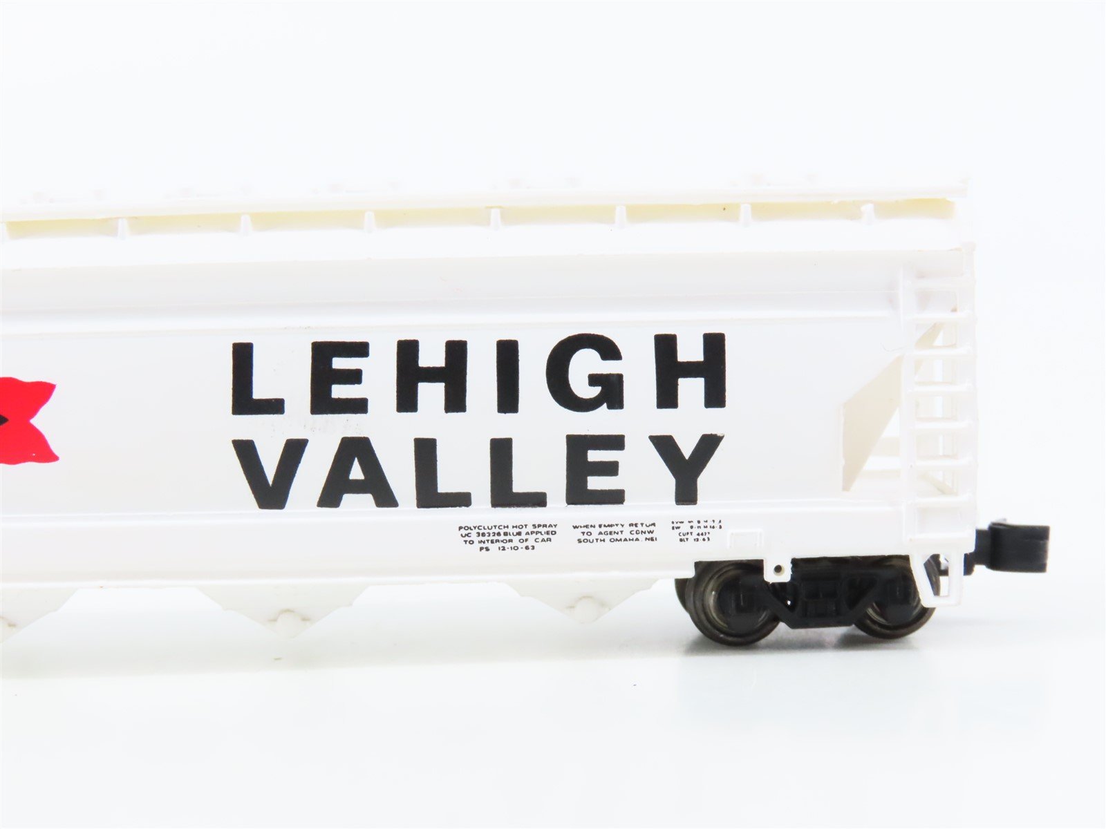 N Scale Bachmann 70577 TLDX Lehigh Valley 56' Centerflow 4-Bay Hopper #2730