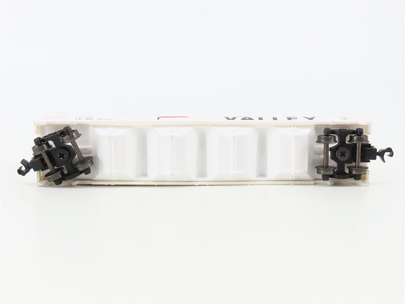 N Scale Bachmann 70577 TLDX Lehigh Valley 56' Centerflow 4-Bay Hopper #2730