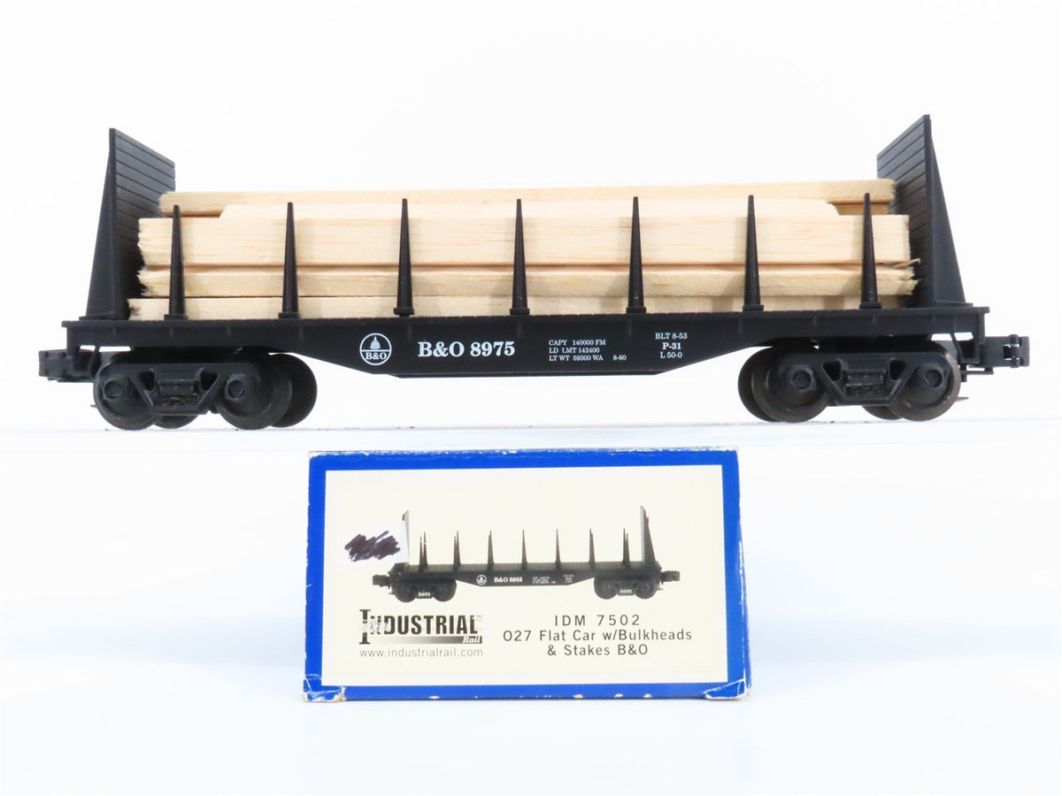 O Gauge 3-Rail Industrial Rail IDM 7502 B&amp;O Bulkhead Flat Car #8975 w/ Stakes