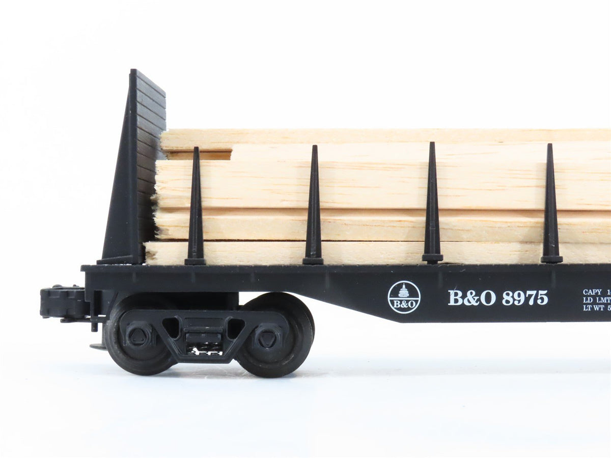 O Gauge 3-Rail Industrial Rail IDM 7502 B&amp;O Bulkhead Flat Car #8975 w/ Stakes
