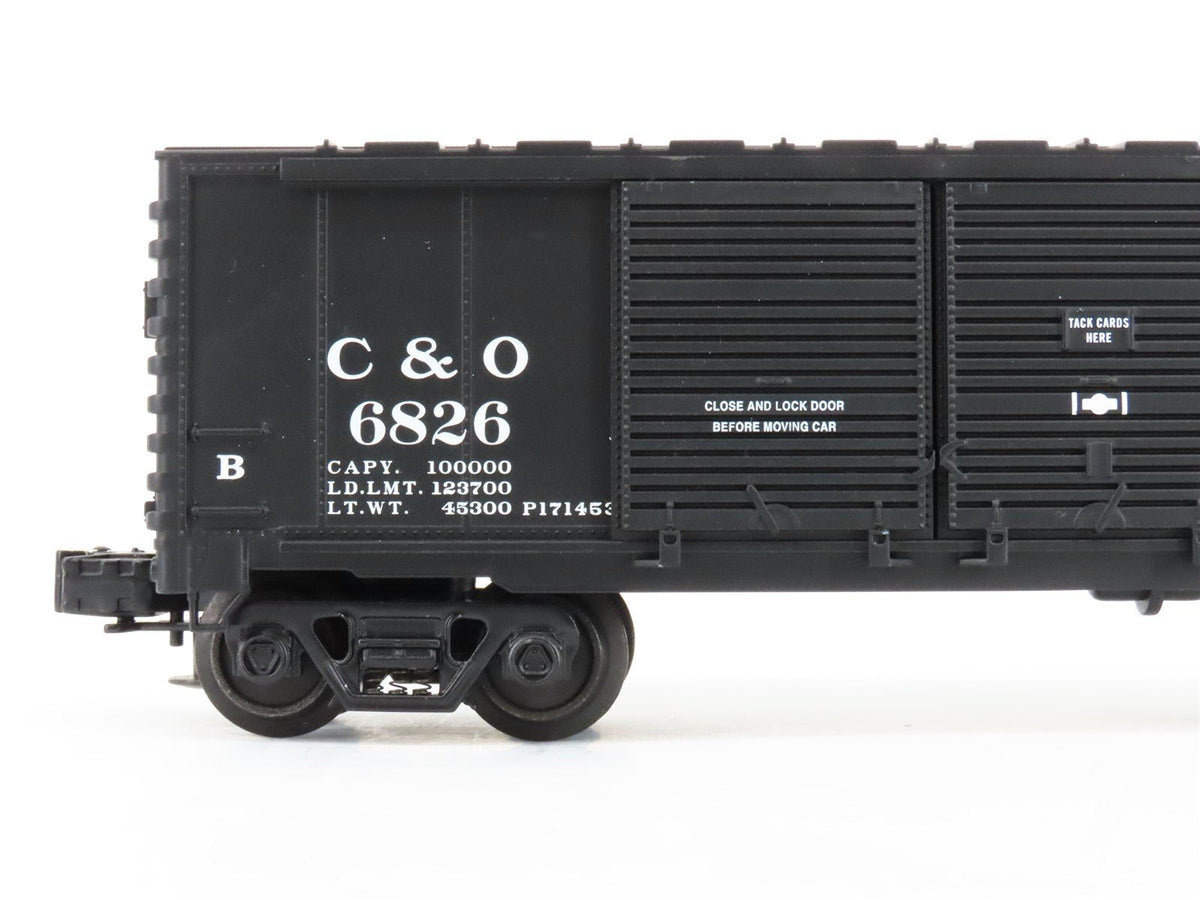 O Gauge 3-Rail Industrial Rail IDM 1101 C&amp;O Chesapeake &amp; Ohio Box Car #6826