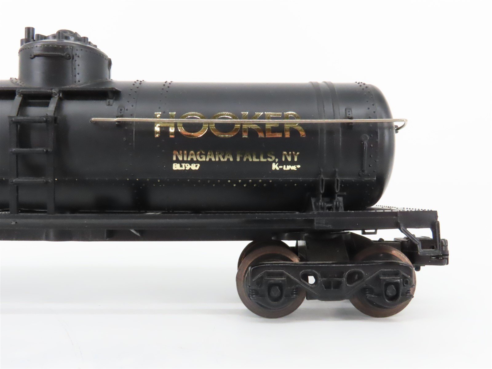 O Gauge 3-Rail K-Line K-6311 GATX Hooker Single Dome Tank Car #6311