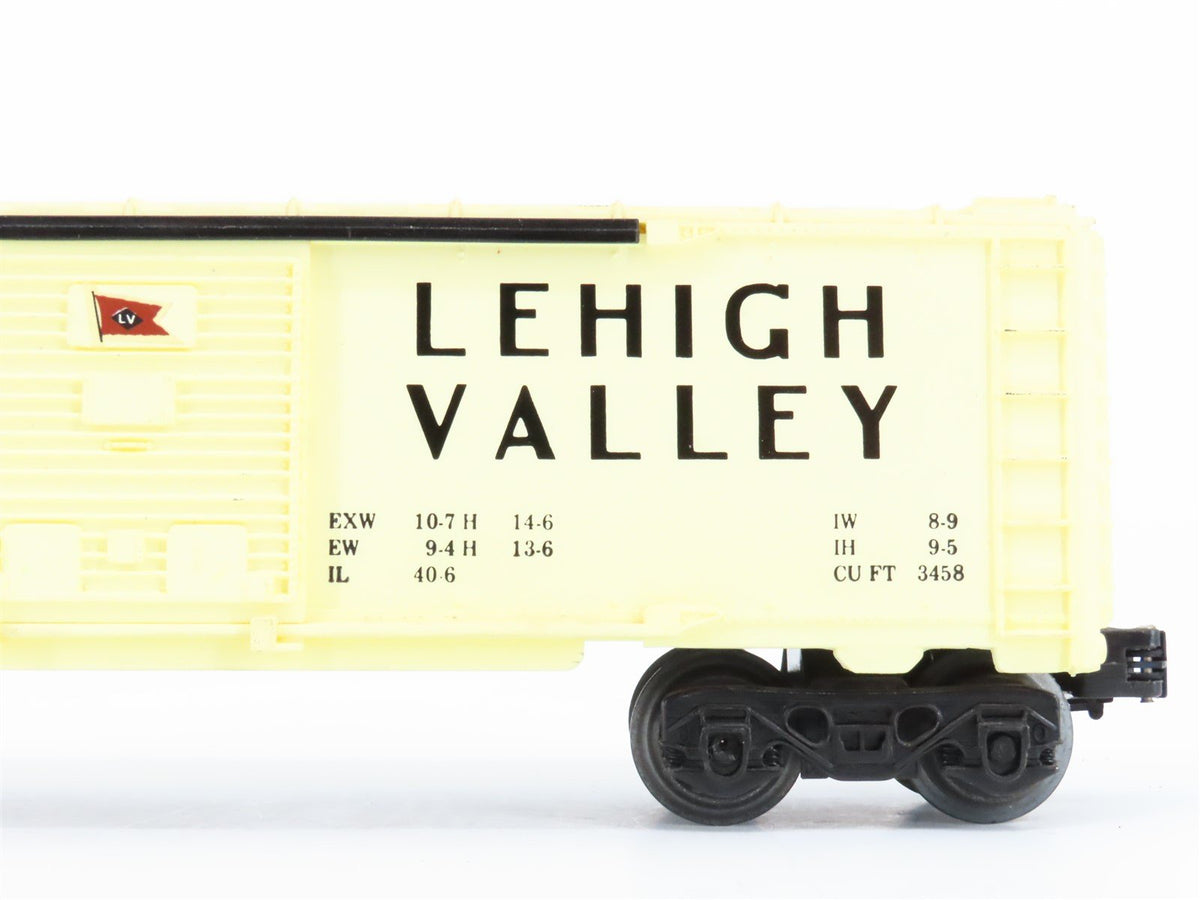 O Gauge 3-Rail Lionel 6-9788 LV Lehigh Valley Single Door Box Car #9788