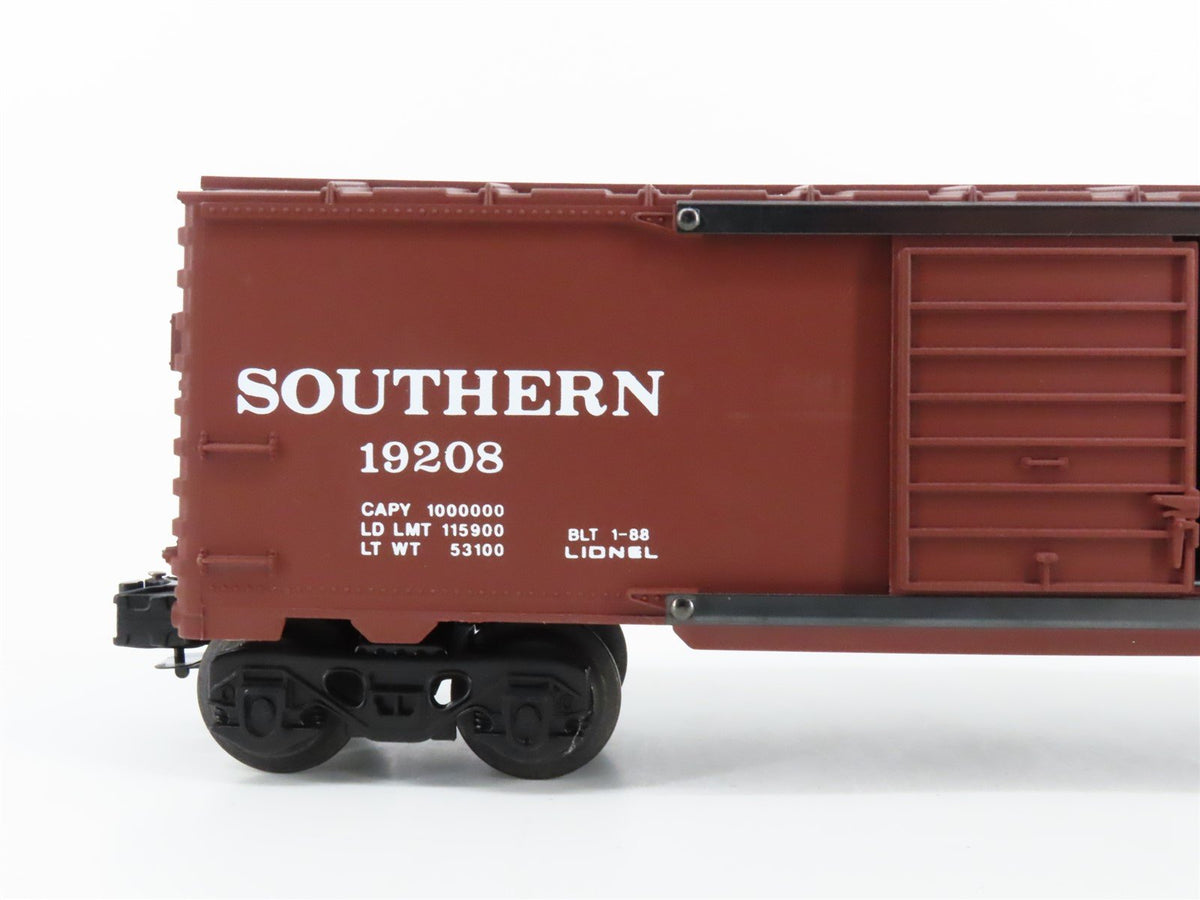 O Gauge 3-Rail Lionel 6-19208 Southern Double Door Boxcar #19208