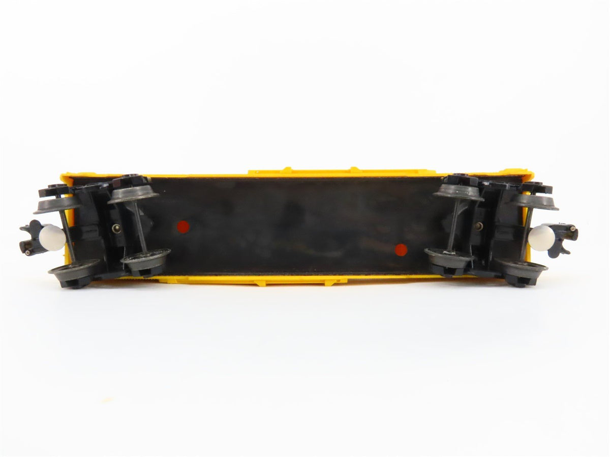 O Gauge 3-Rail Lionel 6-9740 MEC C&amp;O Chessie System Single Door Box Car #9740
