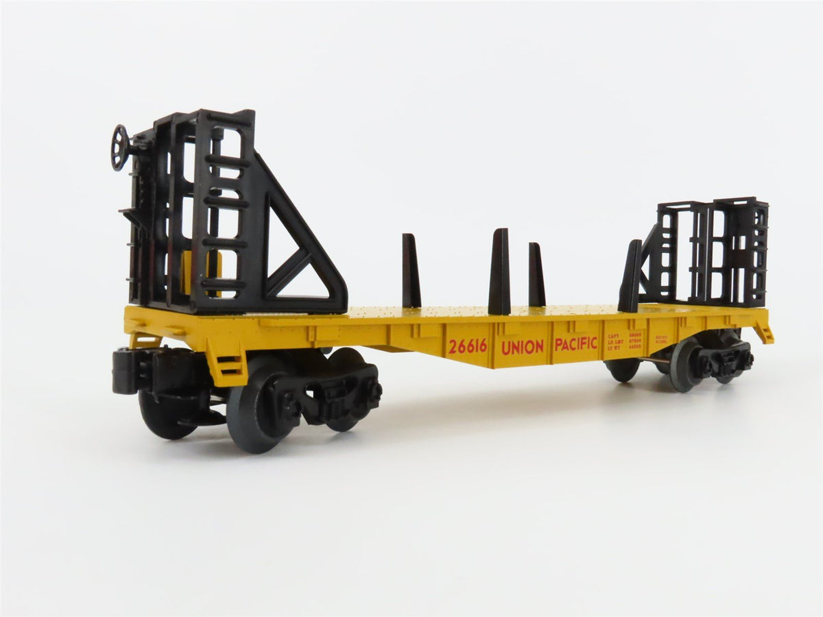 O Gauge 3-Rail Lionel 6-26616 UP Union Pacific Bulkhead Flat Car w/ Pipes #26616