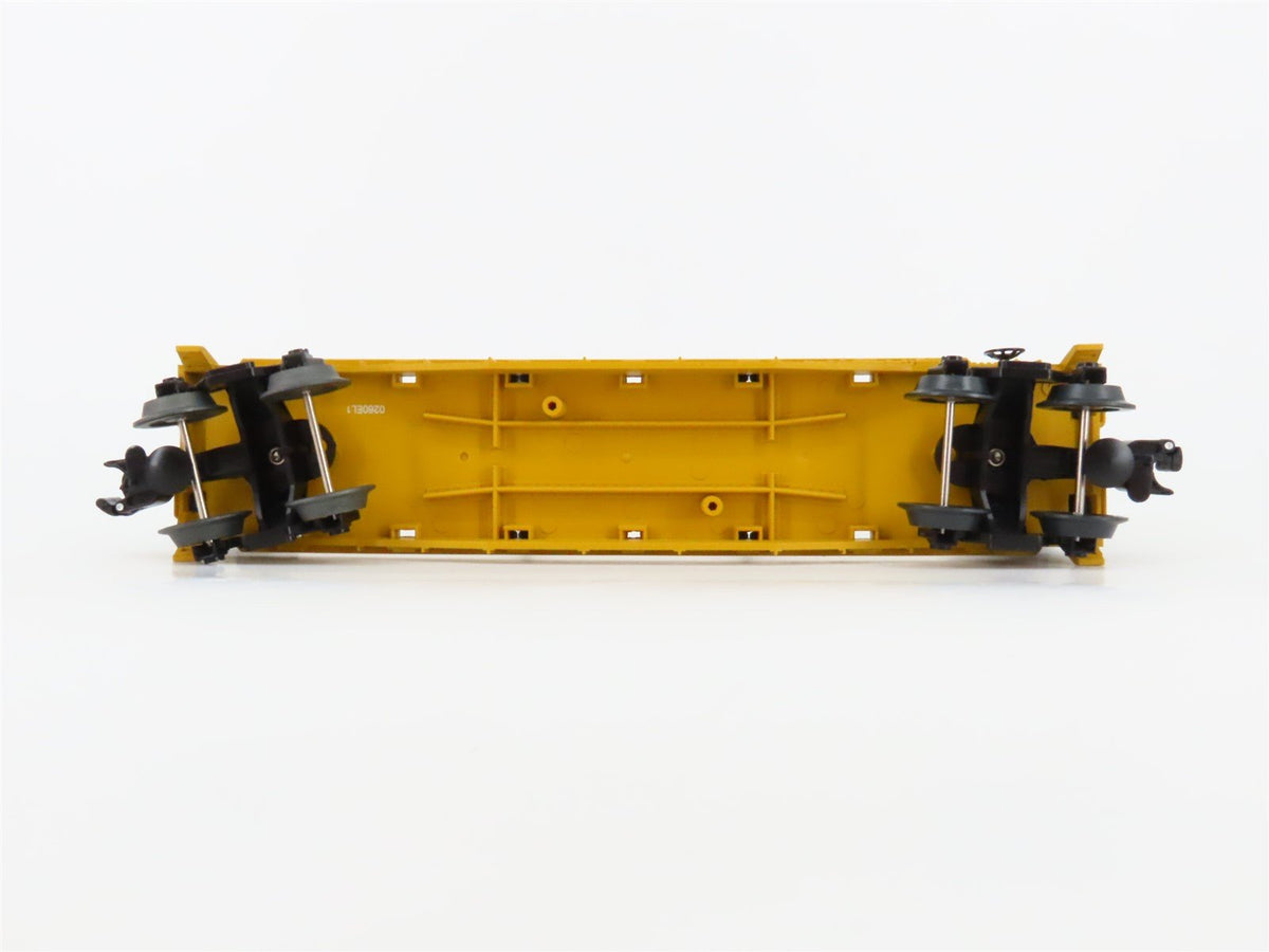 O Gauge 3-Rail Lionel 6-26616 UP Union Pacific Bulkhead Flat Car w/ Pipes #26616