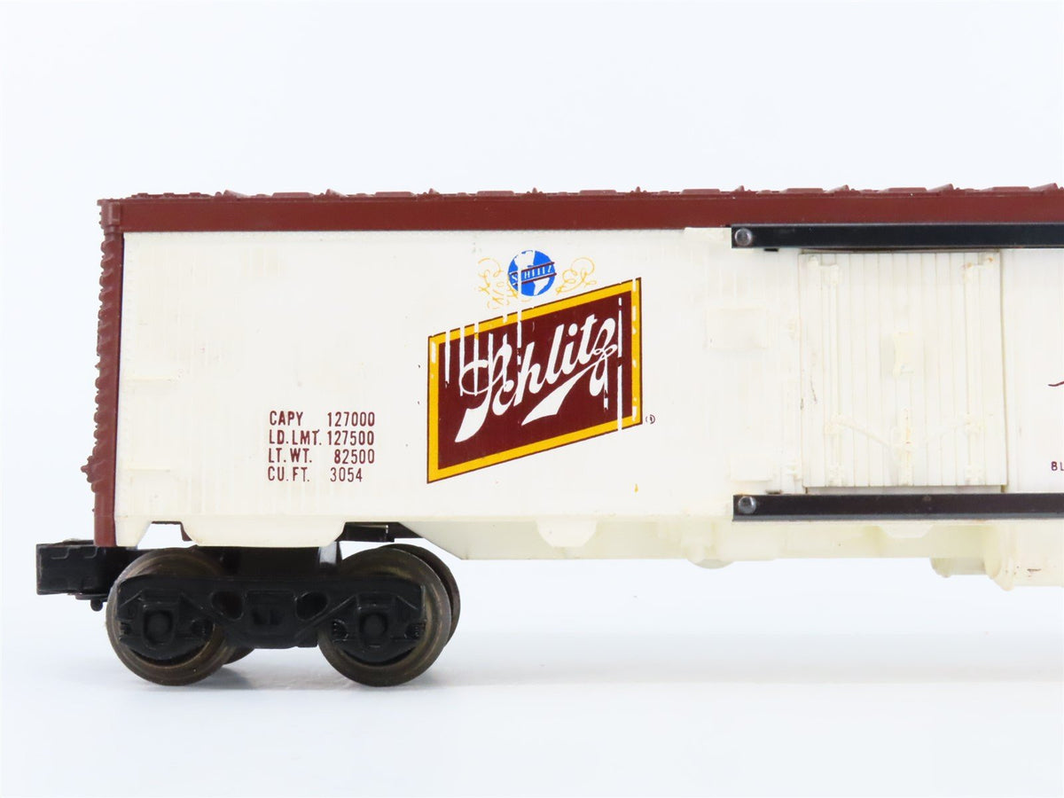 O Gauge 3-Rail Lionel 6-9851 Schlitz Beer Reefer #9851