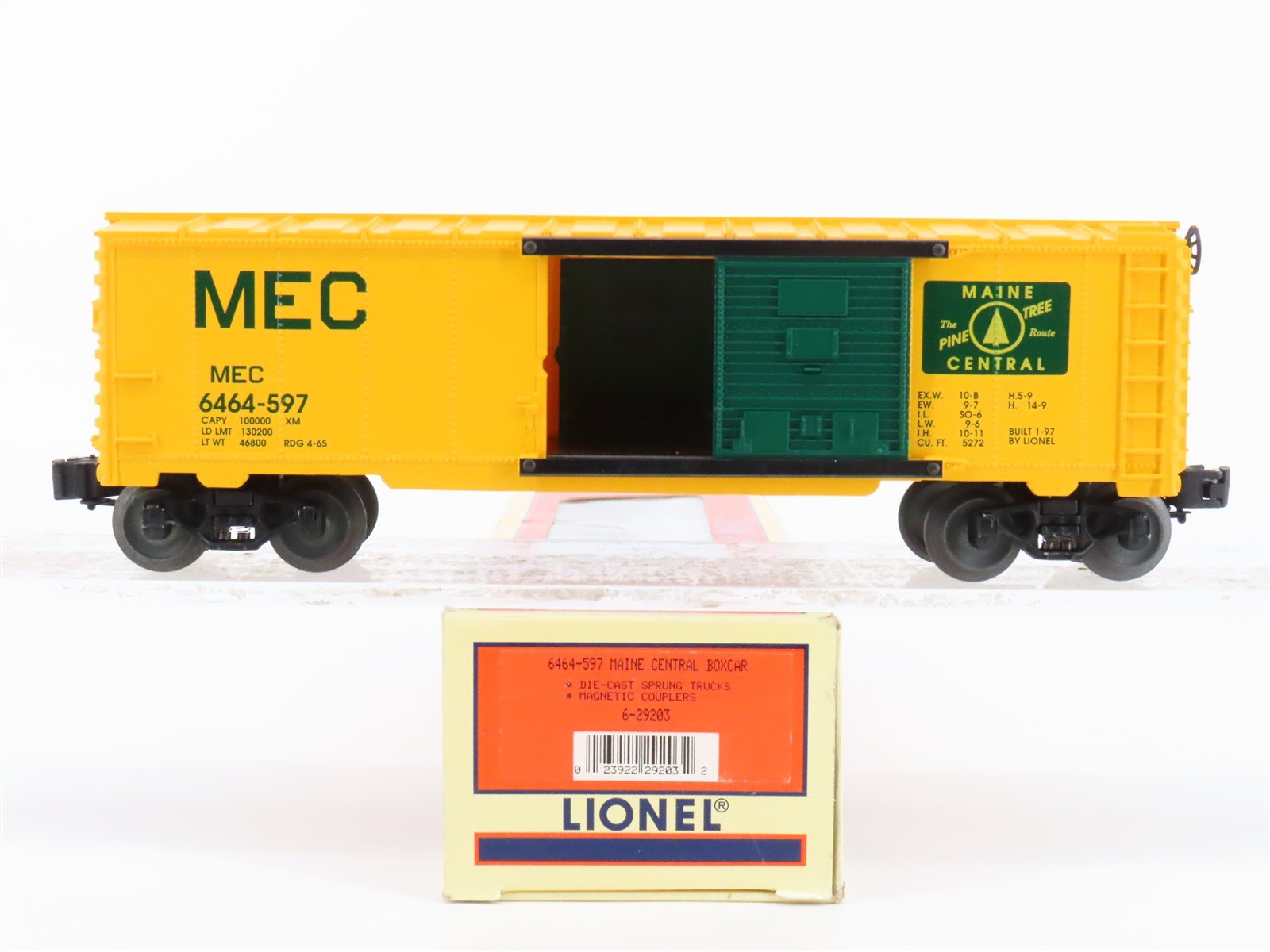 O Gauge 3-Rail Lionel 6-29203 MEC Maine Central Boxcar #6464-597