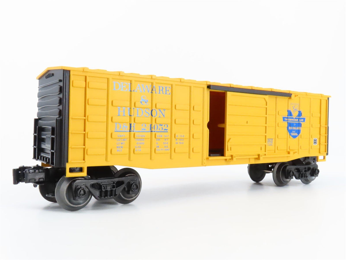 O Gauge 3-Rail Lionel 6-15018 D&amp;H Delaware &amp; Hudson Waffle Side Boxcar #24052