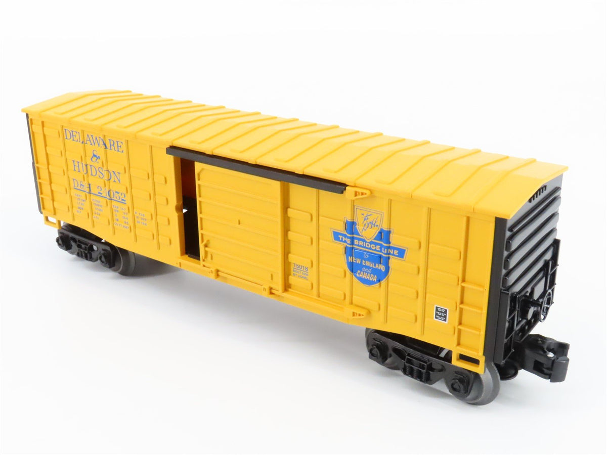 O Gauge 3-Rail Lionel 6-15018 D&amp;H Delaware &amp; Hudson Waffle Side Boxcar #24052