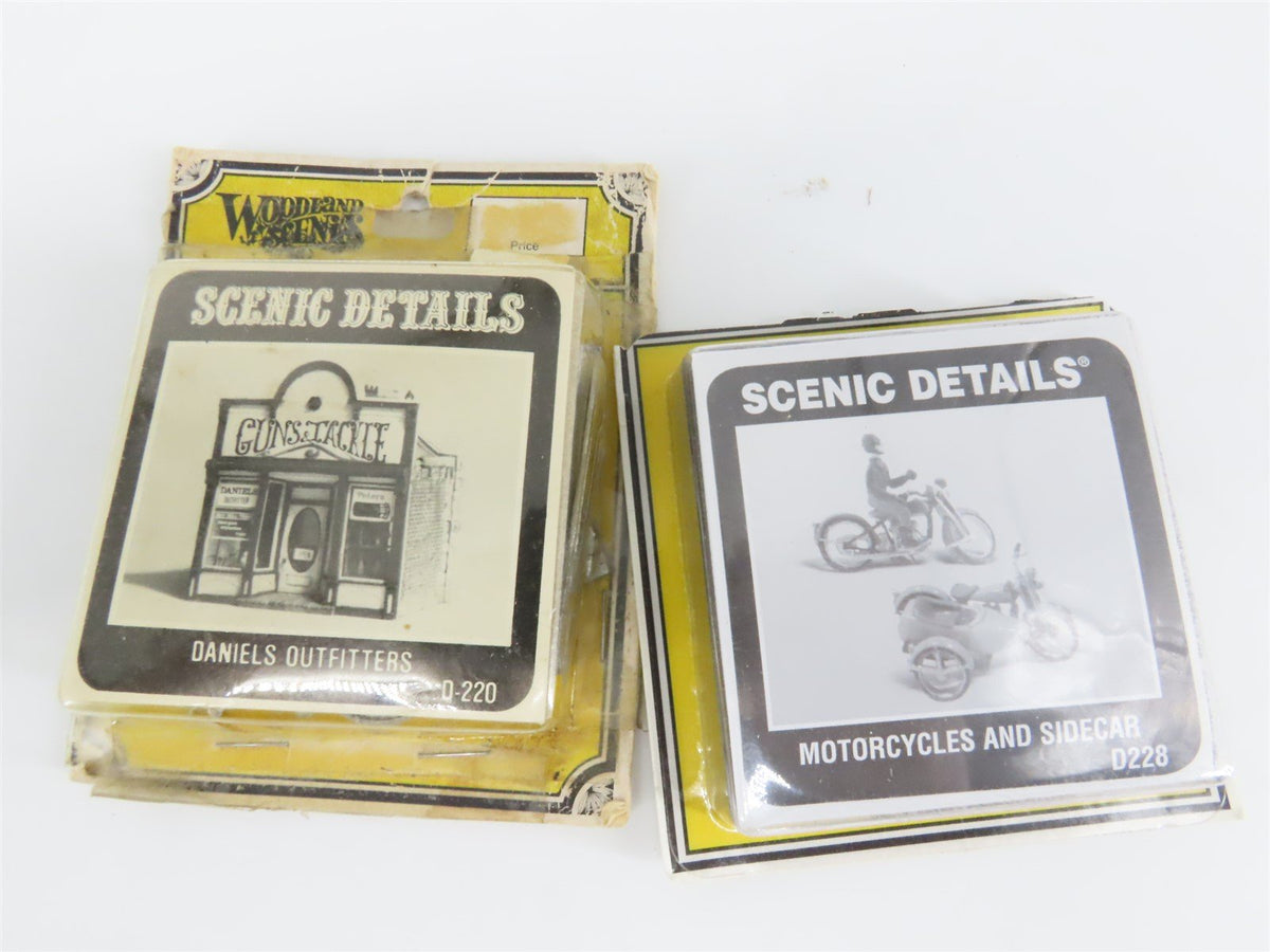 LOT of 10 HO Scale Woodland Secnics Buildings &amp; People Scenes