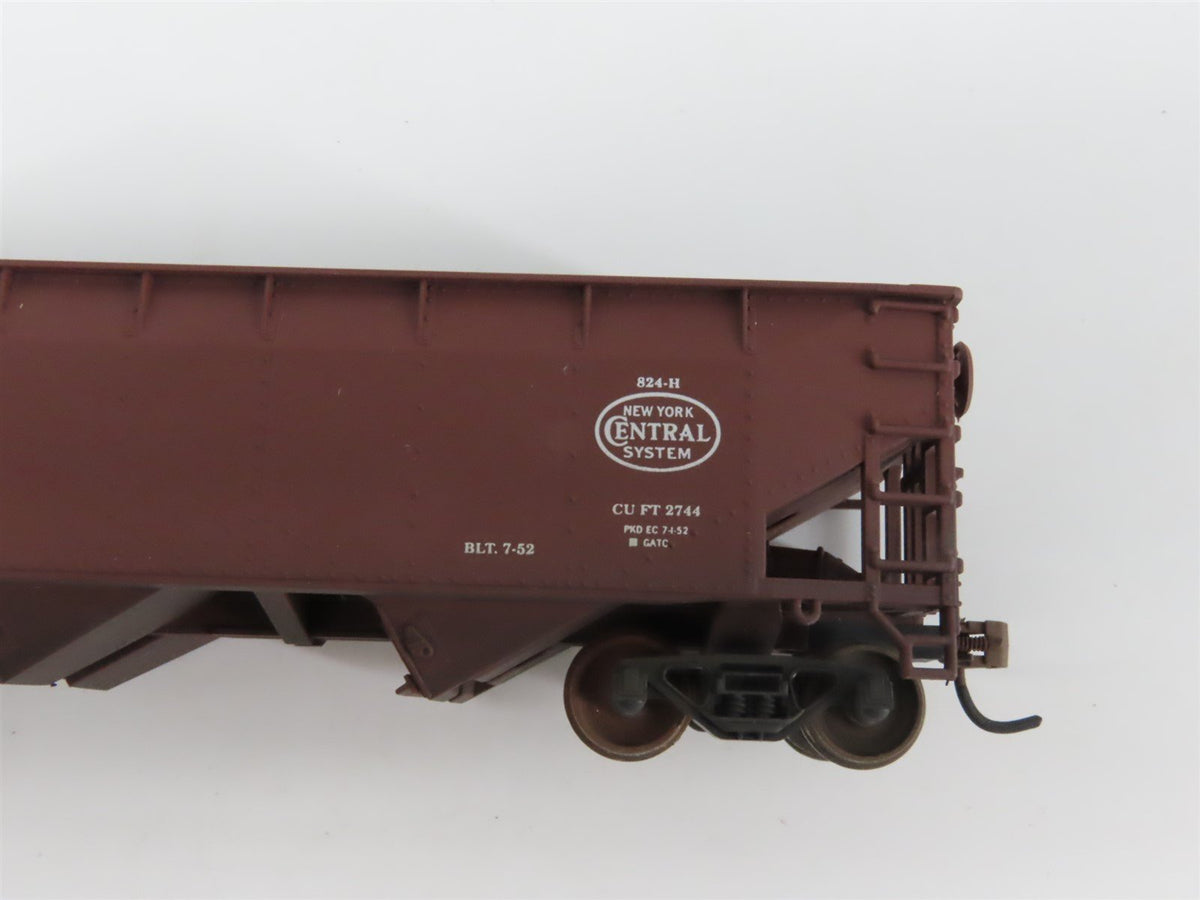 LOT of 9 HO NKP/NYC/CB&amp;Q/WM 2 &amp; 3-Bay Hopper Cars w/Loads WEATHERED