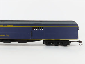 HO Scale IHC Premier Series 49392 L&N HW Combine Passenger 