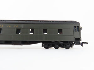 HO IHC Premier/Presidential Series 49739 8-1-2 Secret Service Sleeper Passenger