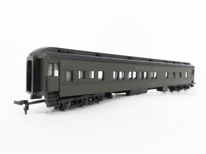HO IHC Premier/Presidential Series 49739 8-1-2 Secret Service Sleeper Passenger