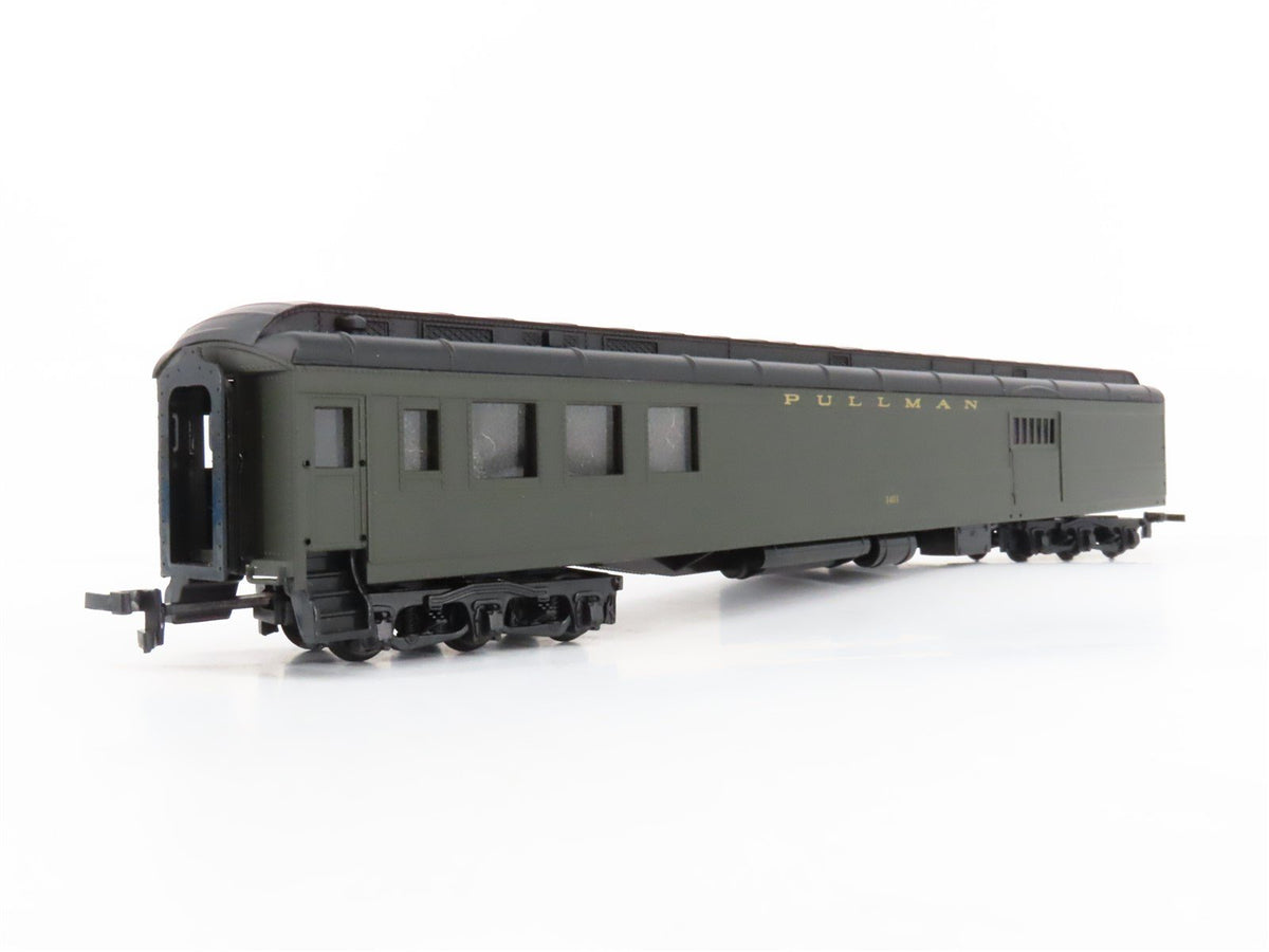 HO IHC Premier/Presidential Series 49737 Combine Communications Passenger #1401