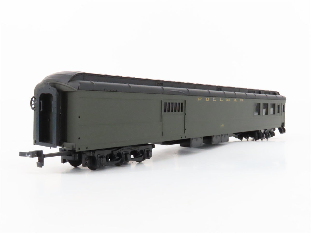HO IHC Premier/Presidential Series 49737 Combine Communications Passenger #1401