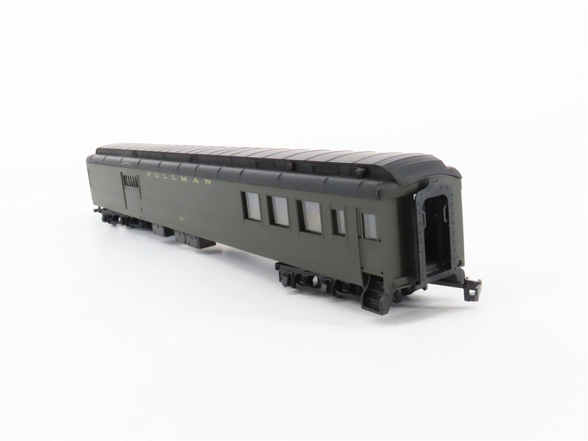 HO IHC Premier/Presidential Series 49737 Combine Communications Passenger #1401
