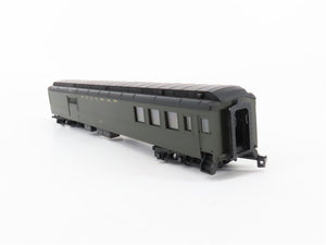 HO IHC Premier/Presidential Series 49737 Combine Communications Passenger #1401