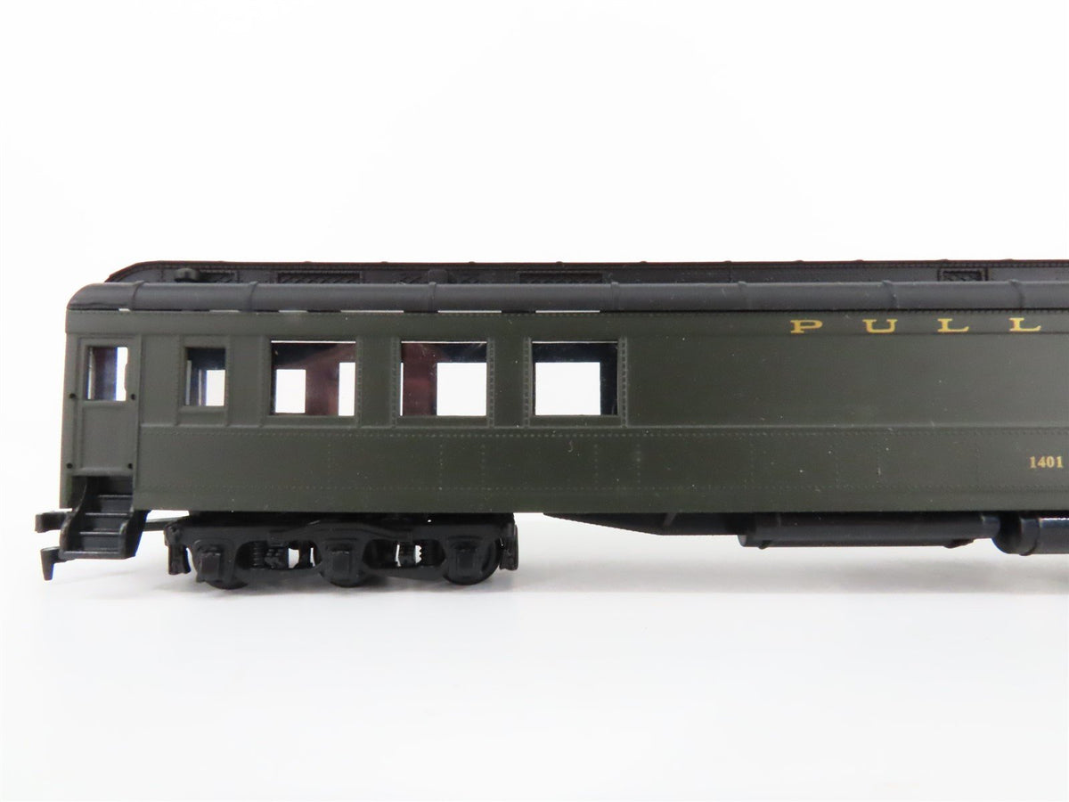 HO IHC Premier/Presidential 49737 HW Combine Communications Passenger #1401