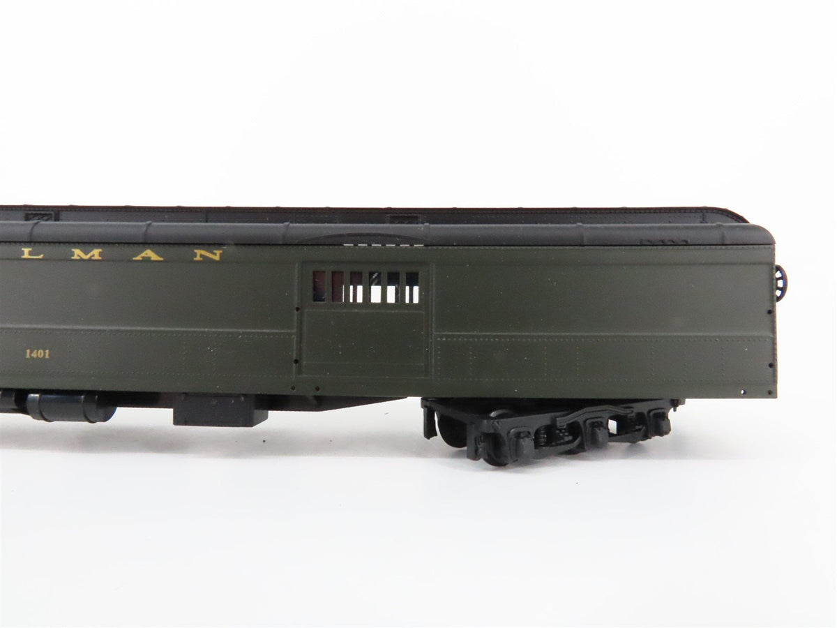HO IHC Premier/Presidential 49737 HW Combine Communications Passenger #1401