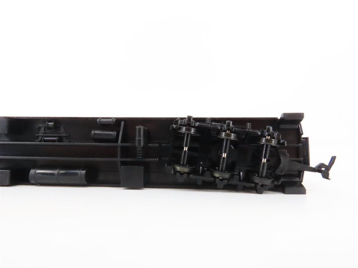 HO Scale IHC Premier 49001 ACL Atlantic Coast Line HW Coach Passenger #110