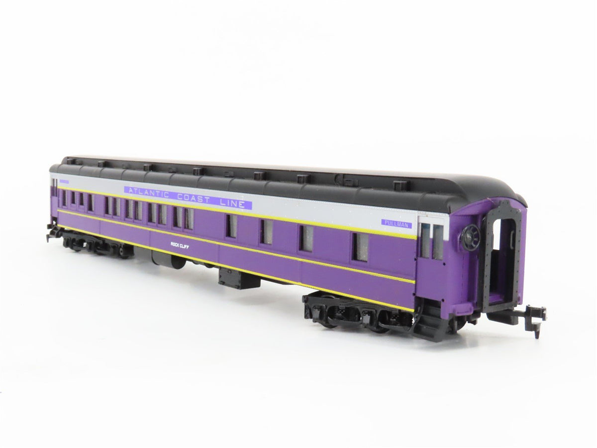 HO Scale IHC Premier Series 49006 ACL HW 8-1-2 Sleeper Passenger &quot;Rock Cliff&quot;