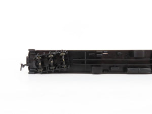 HO Scale IHC Premier Series 49006 ACL HW 8-1-2 Sleeper Passenger 