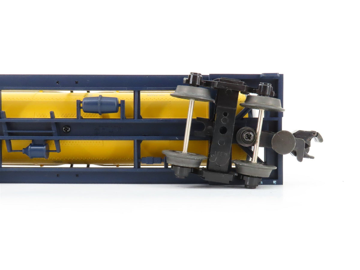 O Gauge 3-Rail Lionel 6-26144 B&amp;O Chessie System Single Dome Tank Car #8210