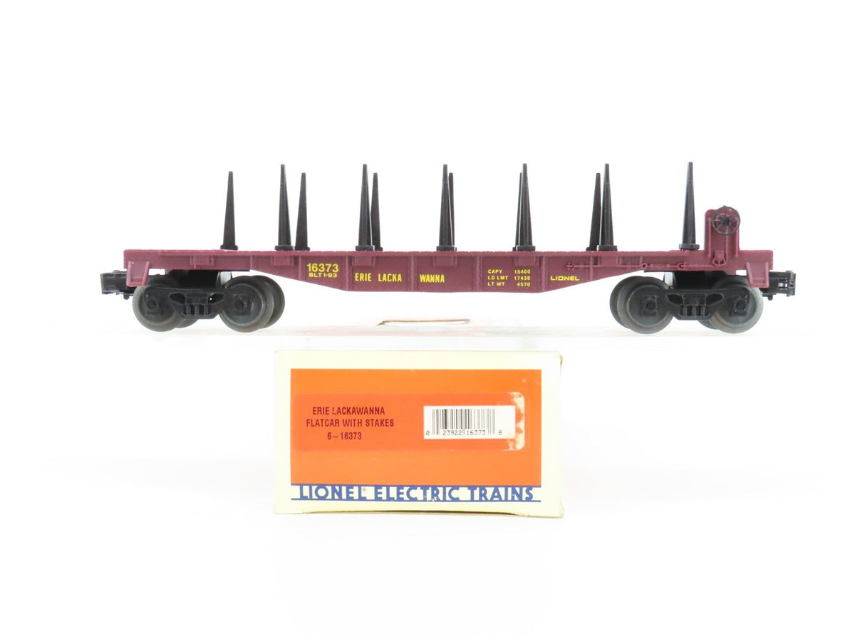 O Gauge 3-Rail Lionel 6-16373 EL Erie Lackawanna Flatcar w/ Stakes &amp; Load 16373