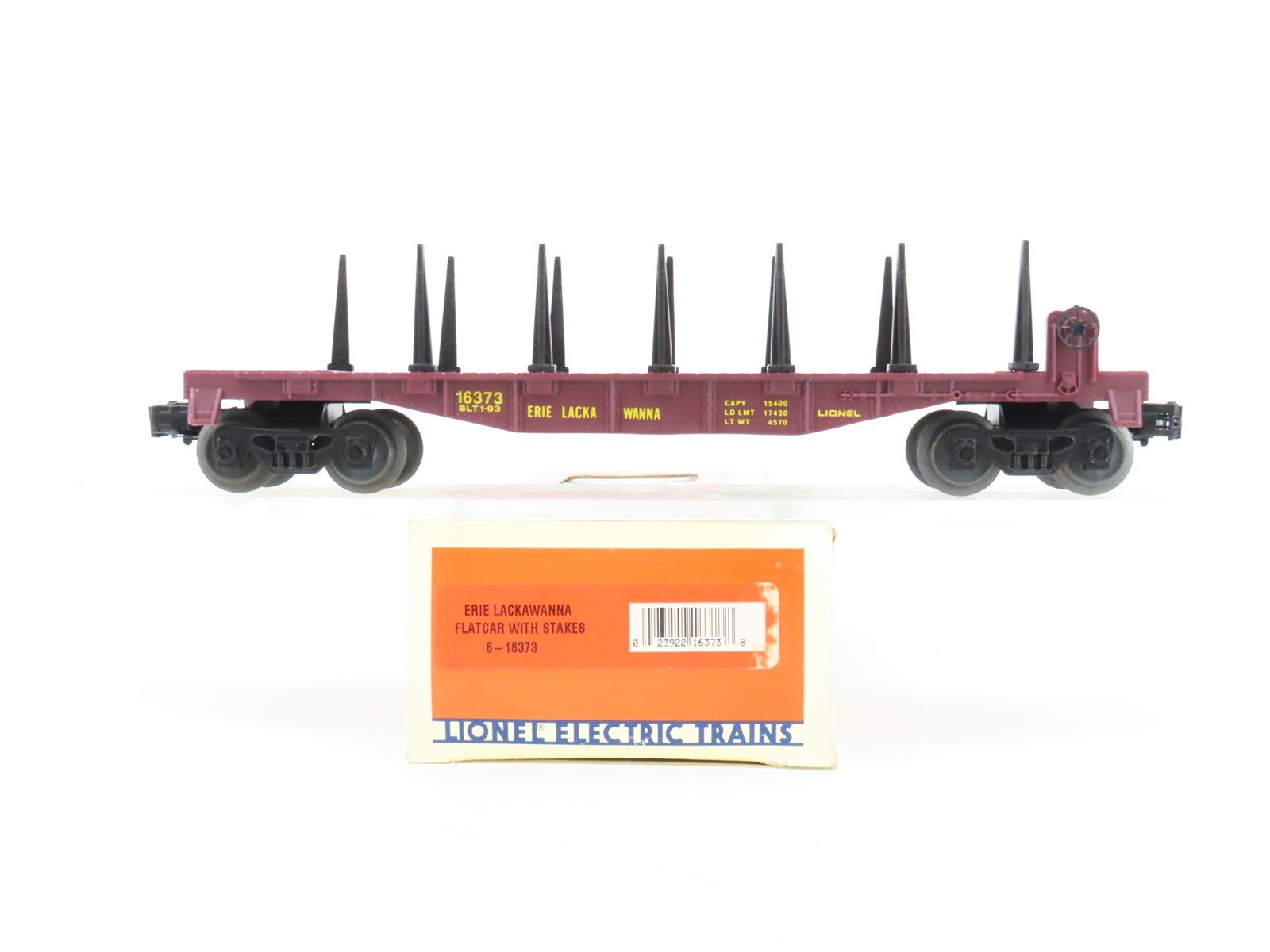O Gauge 3-Rail Lionel 6-16373 EL Erie Lackawanna Flatcar w/ Stakes & Load 16373